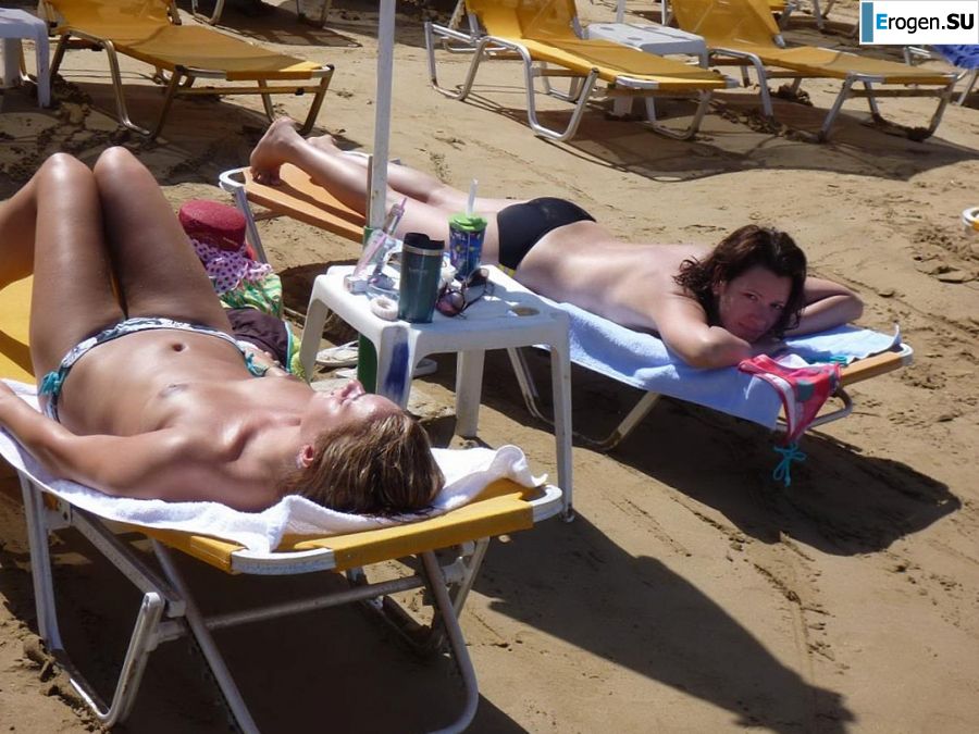 веселье на нудистском пляже. Фото 33