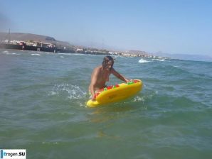 веселье на нудистском пляже. Эскиз 26