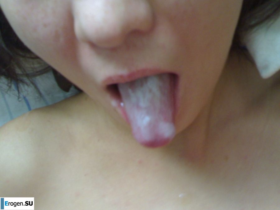 озабоченый муж подлавливает на камеру свою раздетую жену. Фото 37