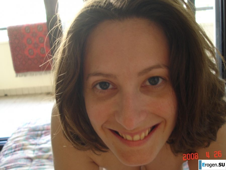 засветила свой третий размер груди. Фото 37