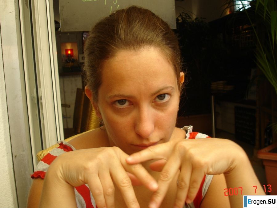 засветила свой третий размер груди. Фото 6