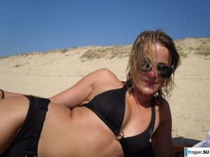 mischievous minx on the beach. Thumb 34