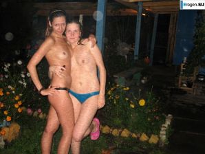 nudists in nature outside the city. Thumb 45