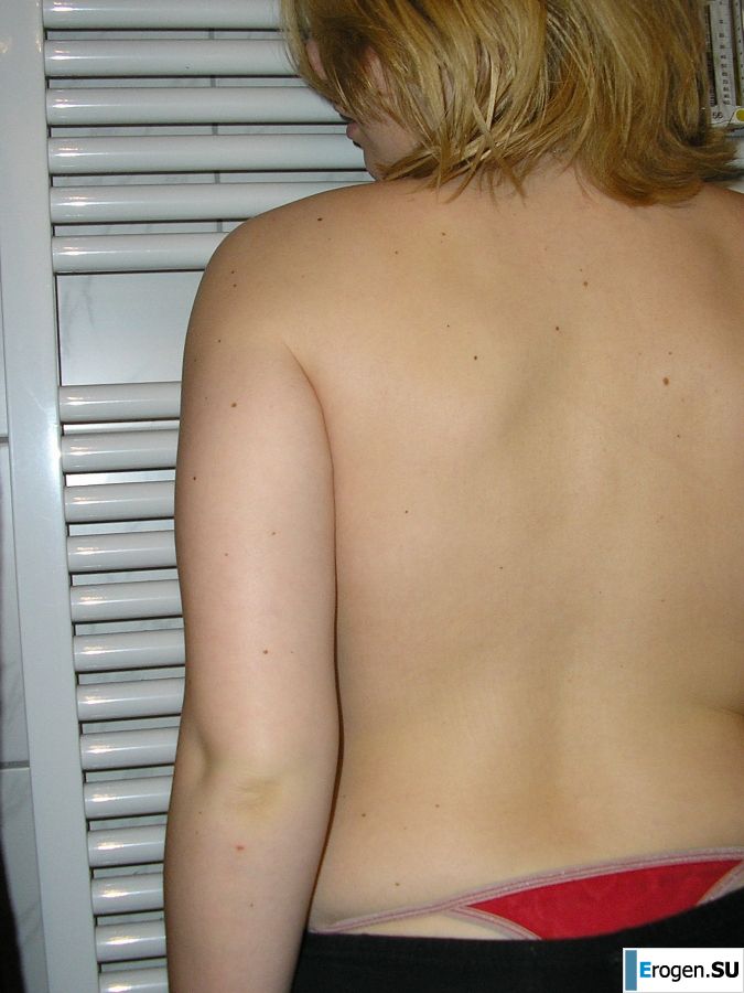 the next self-arrows of an uncut girl. Photo 40