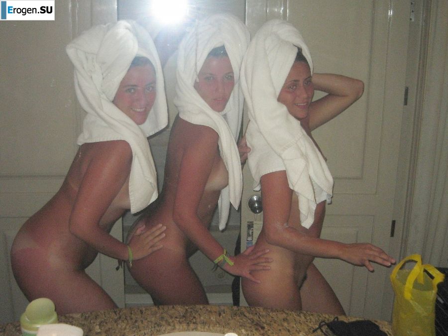 three lesbian girlfriends. Photo 6