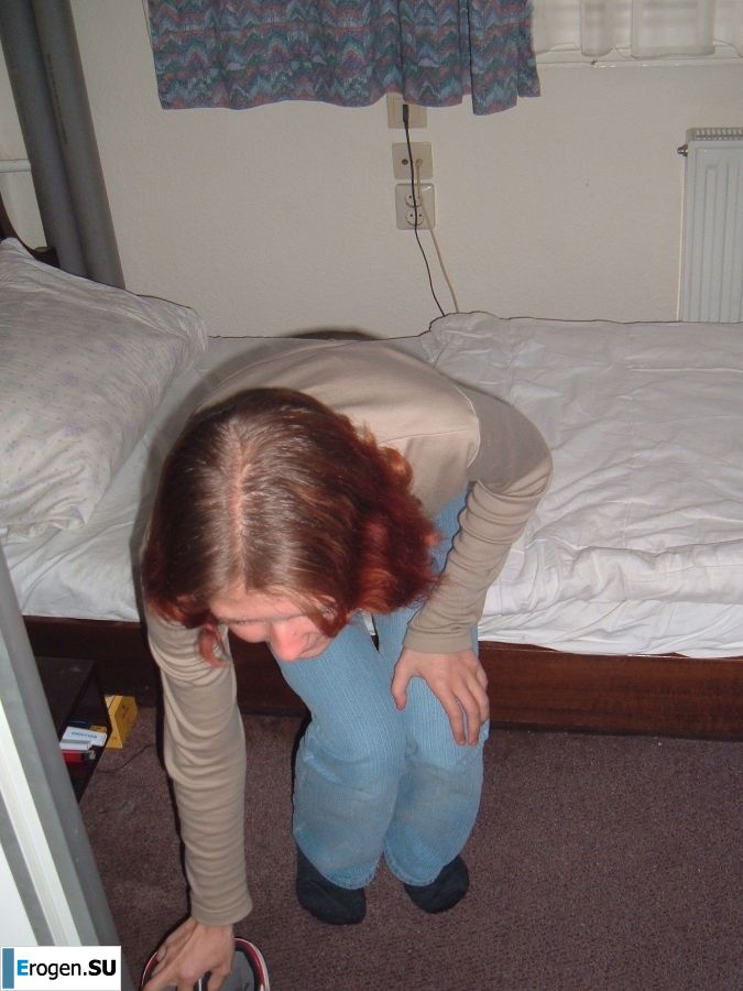 red-haired slim beast without underwear. Photo 55