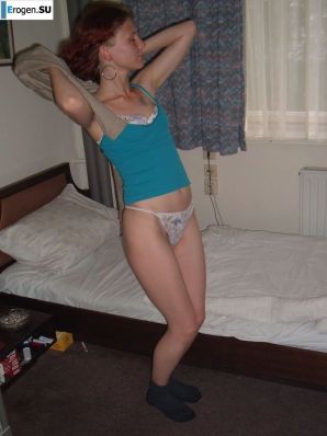 red-haired slim beast without underwear. Thumb 36