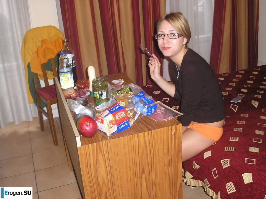 веселая обнаженная блондинка. Часть 2. Фото 29