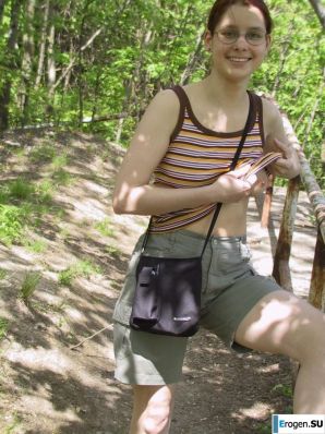 Маша без одежды и ее член ее парня. Эскиз 39