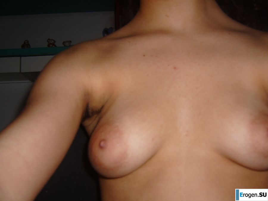 кучерявая смуглянка и сверху и снизу. Фото 13