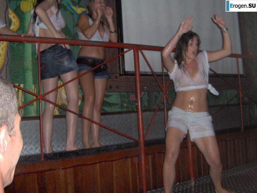 competition of wet t-shirts in a night club. Photo 35