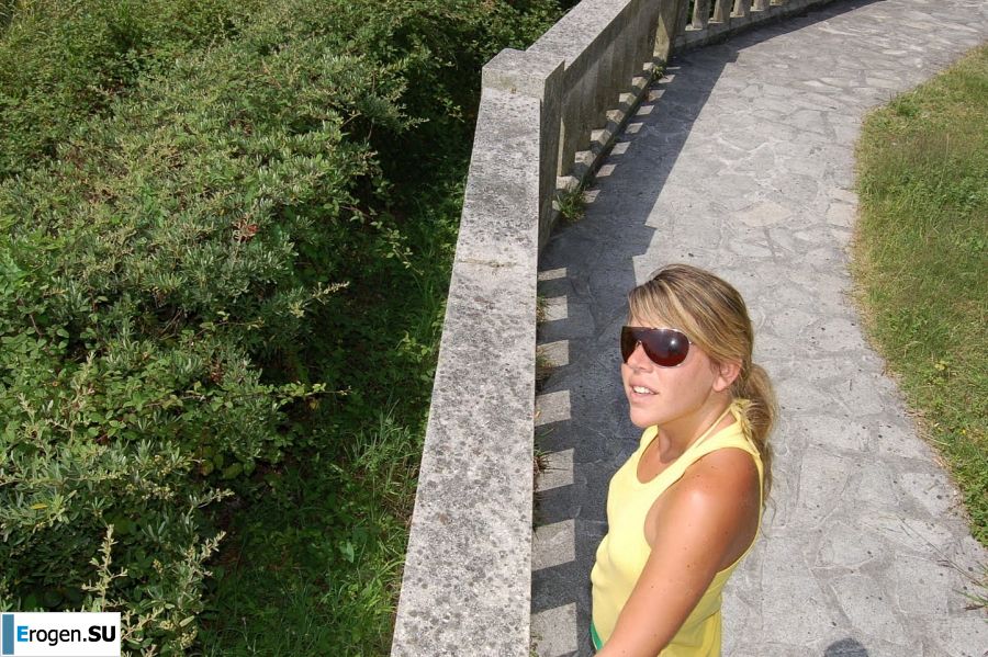 нудистки лезбиянки. Фото 24