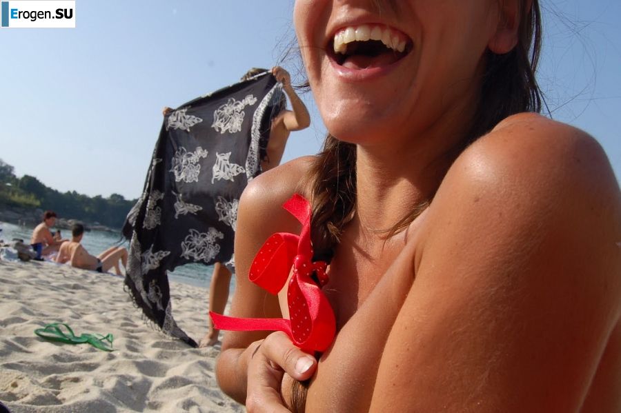 нудистки лезбиянки. Фото 30