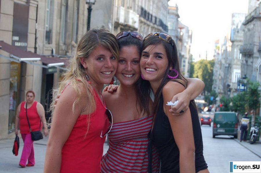 нудистки лезбиянки. Фото 4