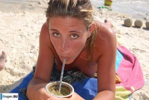 нудистки лезбиянки. Эскиз 16