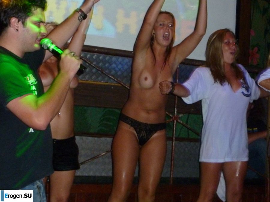 competition of wet t-shirts in a night club. Part 2. Photo 17