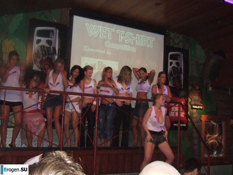 competition of wet t-shirts in a night club. Part 2. Photo 32