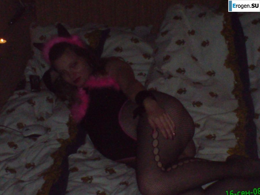 молодая девушка со своим парнем резвится. Часть 2. Фото 23