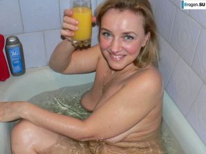 experienced blue-eye and her fuckers. Thumb 14