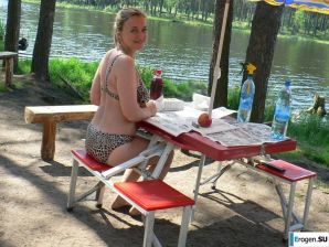 experienced blue-eye and her fuckers. Thumb 36