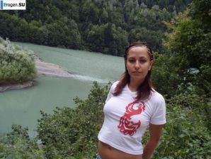 камешки на грудях это всегда соблазнительно. Эскиз 11