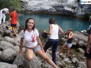 камешки на грудях это всегда соблазнительно. Эскиз 29