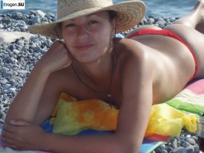 камешки на грудях это всегда соблазнительно. Эскиз 32