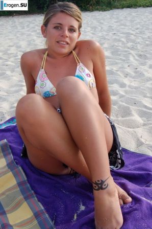 nudist lesbians. Part 2. Thumb 26