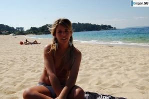 nudist lesbians. Part 2. Thumb 6