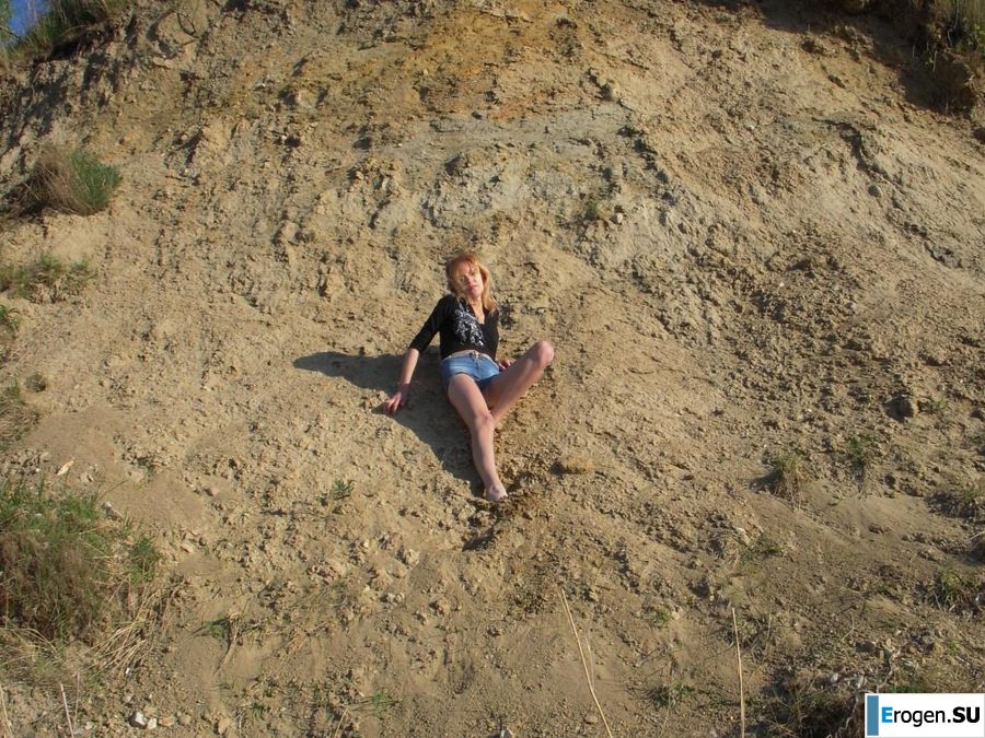 a spectacular bitch is bared somewhere in Europe. Photo 36