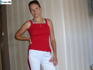 a naked charming girl sends greetings to you. Thumb 50