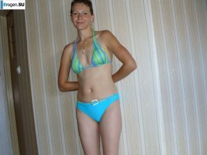 a naked charming girl sends greetings to you. Thumb 51