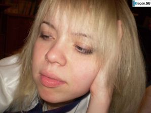 cute naked student gets high. Thumb 23