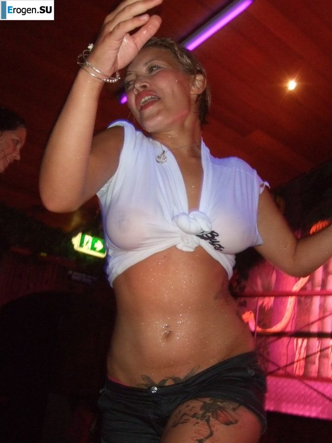 competition of wet t-shirts in a night club. Part 3. Photo 35