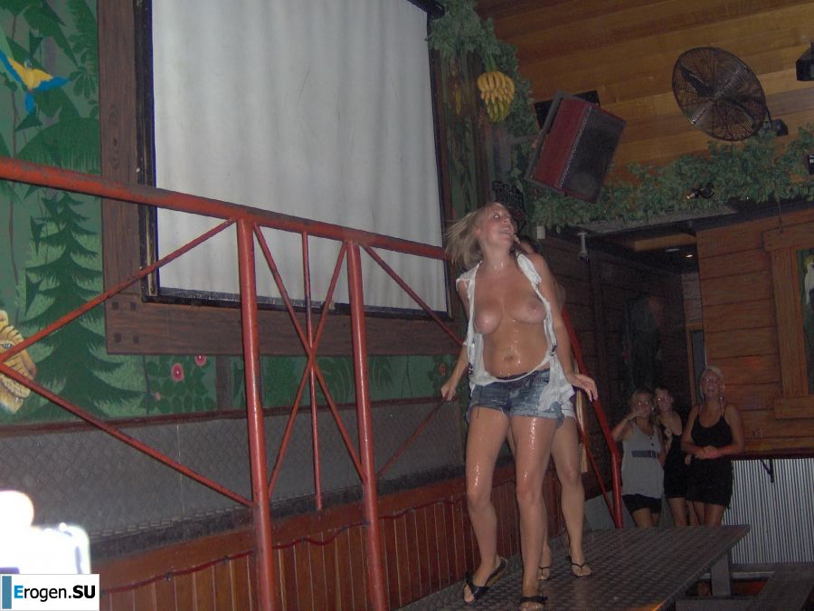 competition of wet t-shirts in a night club. Part 3. Photo 39