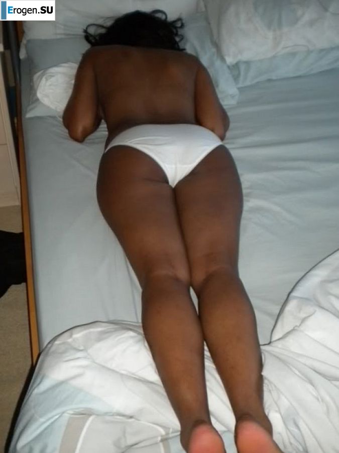 black woman with a perspective on the ass. Photo 9