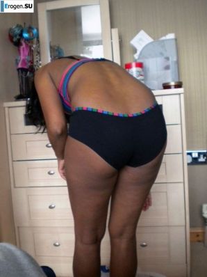 black woman with a perspective on the ass. Thumb 5
