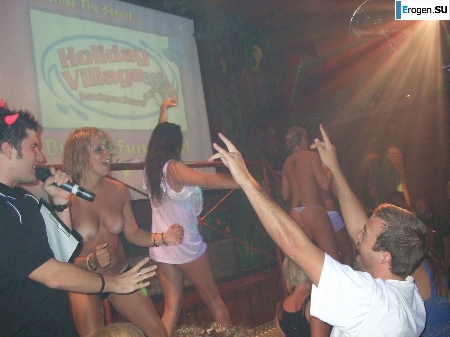 competition of wet t-shirts in a night club. Part 4. Photo 12