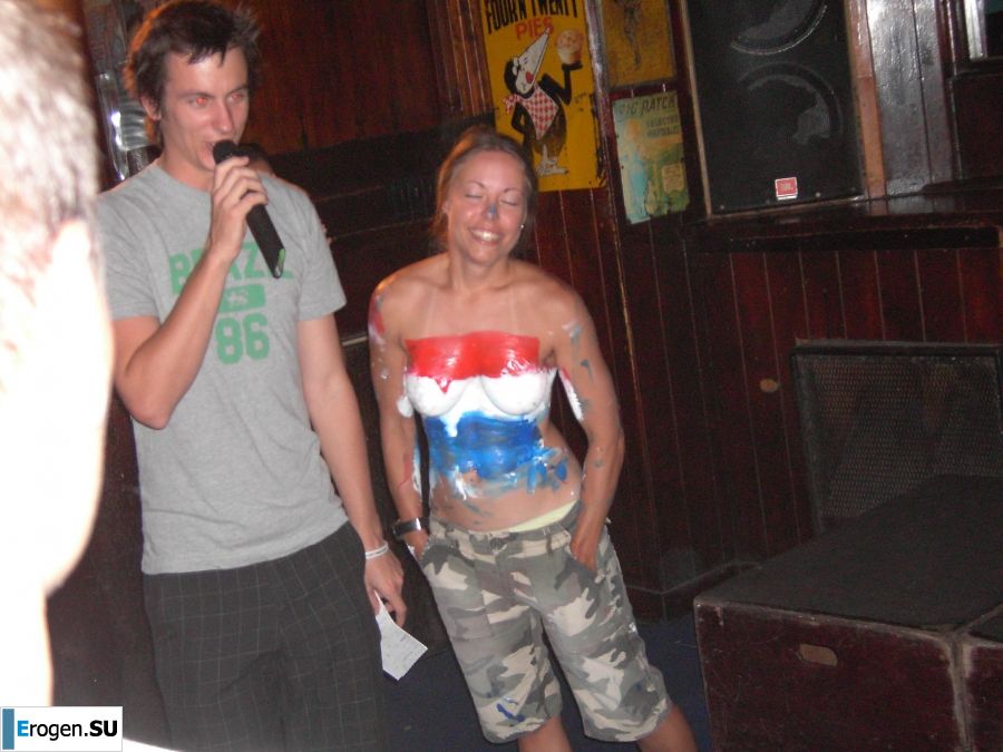 competition of wet t-shirts in a night club. Part 4. Photo 32