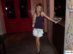 вызвал тайскую проститутку в номер. Эскиз 28