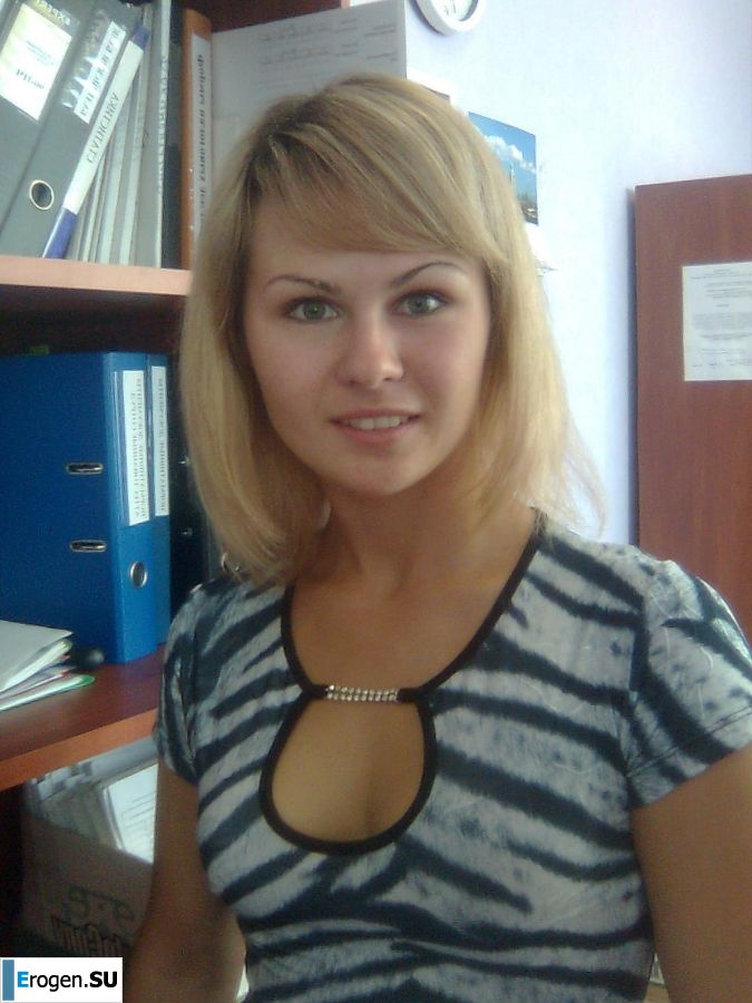 голенькая девушка с фотоаппаратом. Фото 40