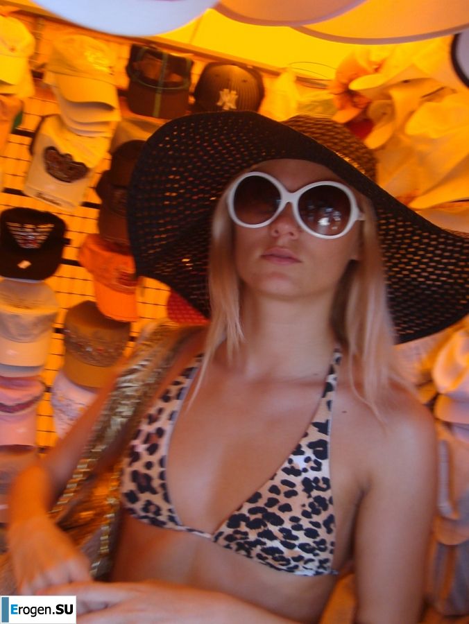 свадьба и медовый месяц блондинистой модели. Фото 14