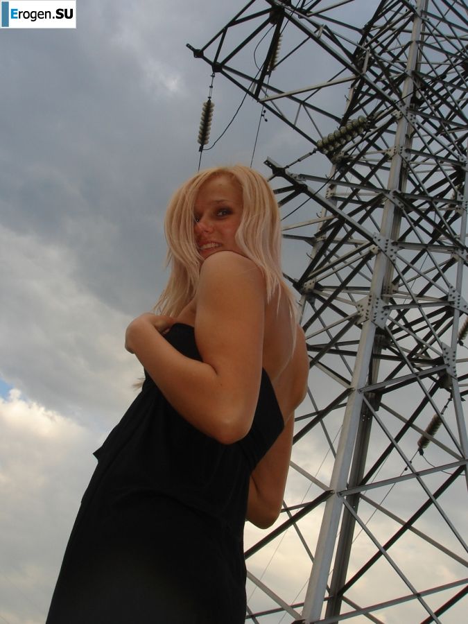 свадьба и медовый месяц блондинистой модели. Фото 6