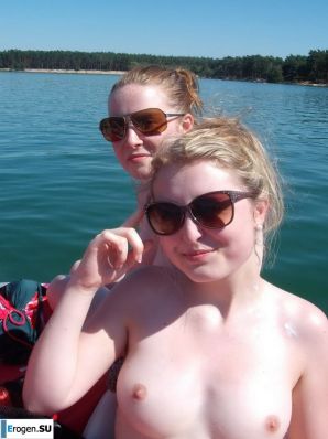girlfriends and topless outdoor recreation. Thumb 20