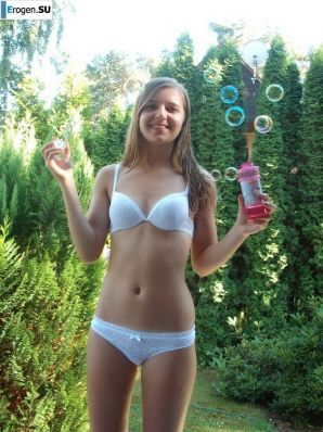 girlfriends and topless outdoor recreation. Thumb 36