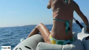 a peculiar tall girl with soft nipples. Thumb 25