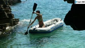 a peculiar tall girl with soft nipples. Thumb 27