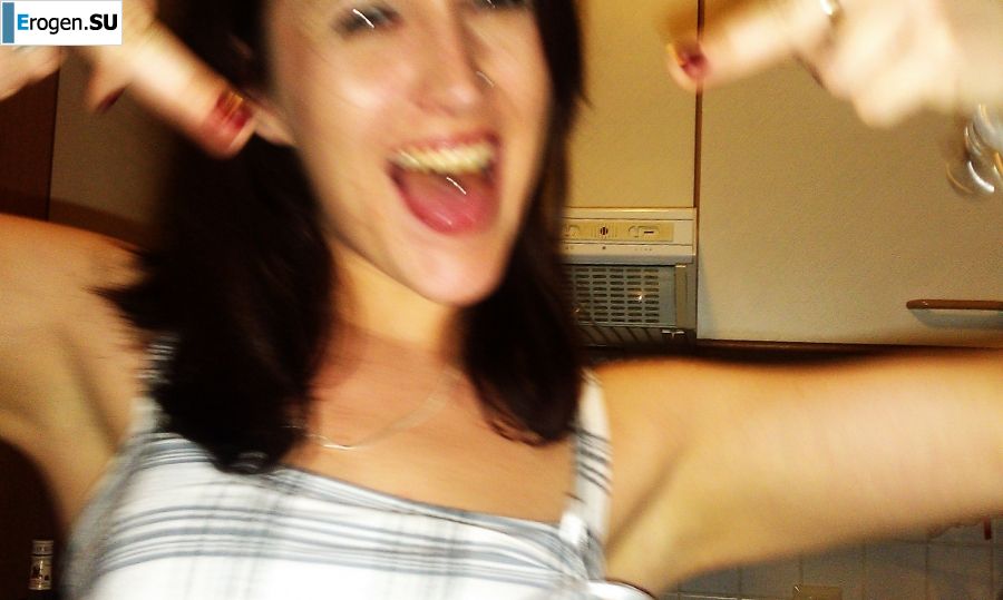 from the phone of a neighbor of a lesbian. Photo 13