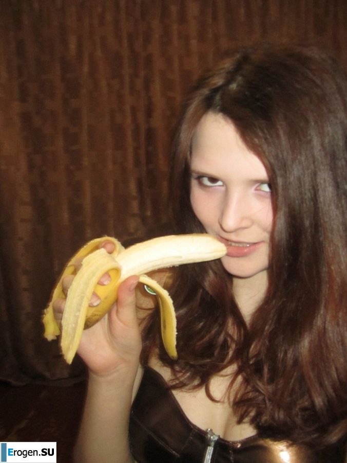 мисс очарование и ее голое тело. Фото 24