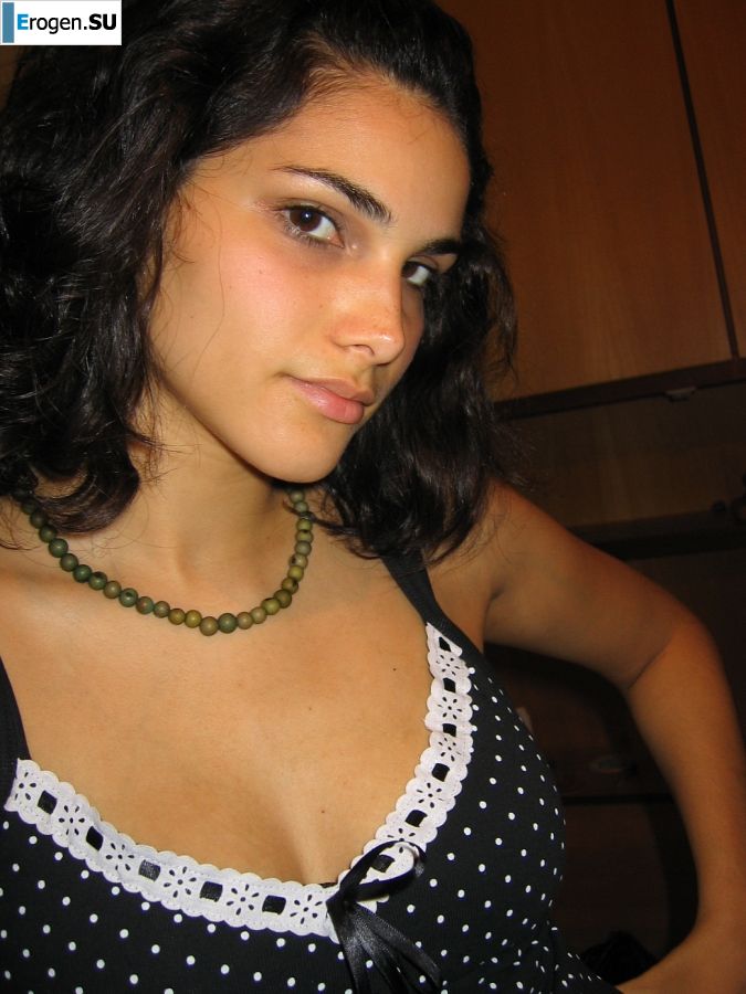 a sultry Latina believes that there is never much sex. Photo 27